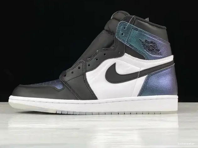 LUCY 907958-015 Star "Chameleon" 1 Retro 2017 Jordan Air All 0529